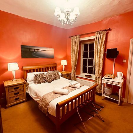 Kings Head Hotel Киркбимурсайд Экстерьер фото
