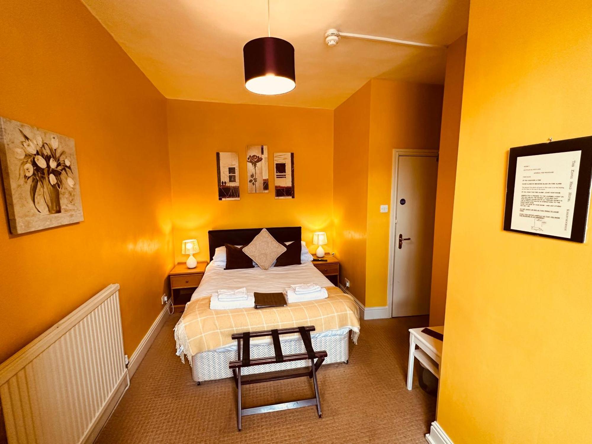 Kings Head Hotel Киркбимурсайд Экстерьер фото